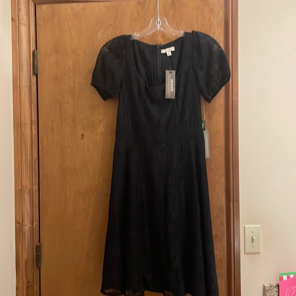 Lace cocktail dress